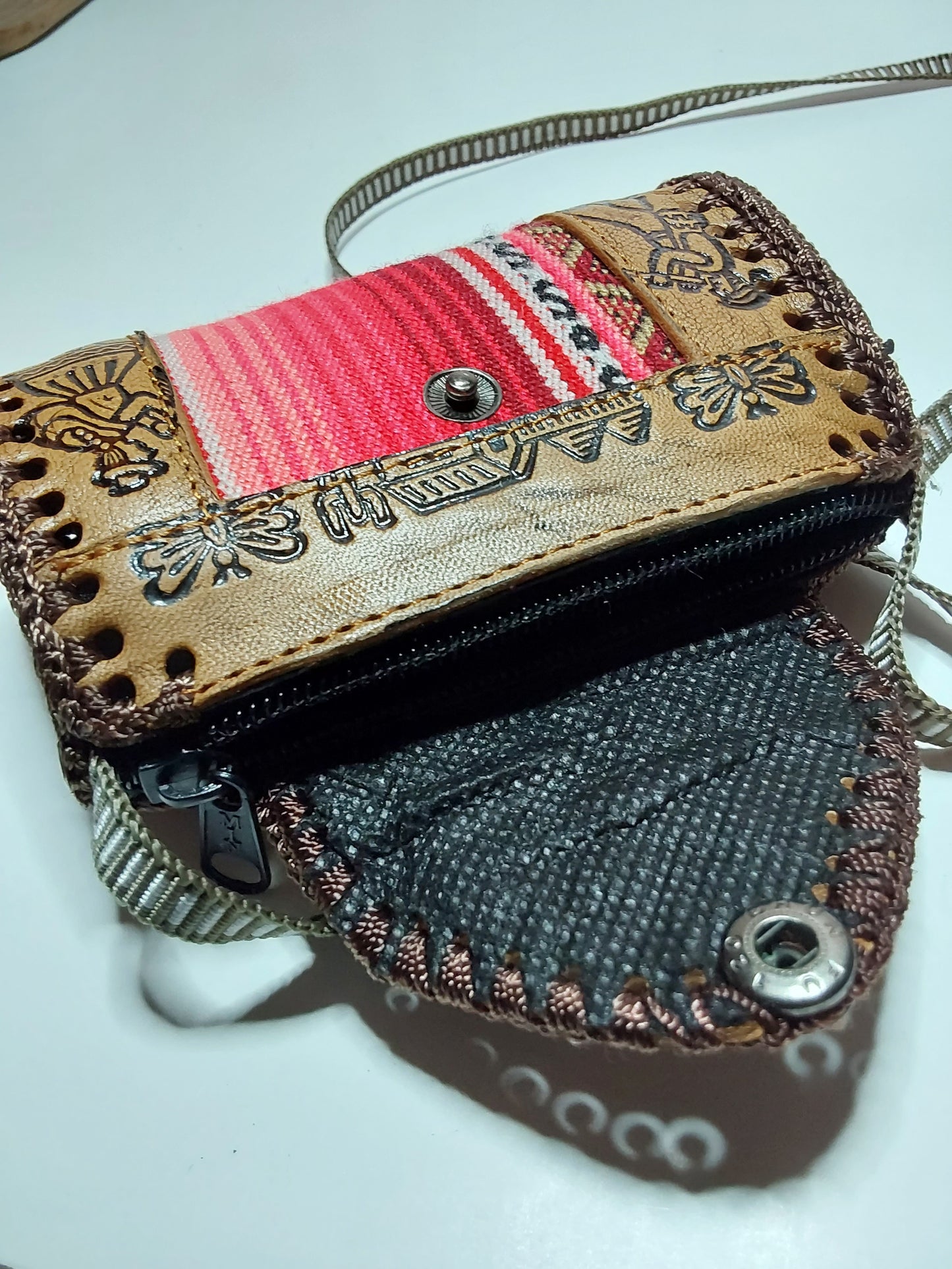 Leather money purse