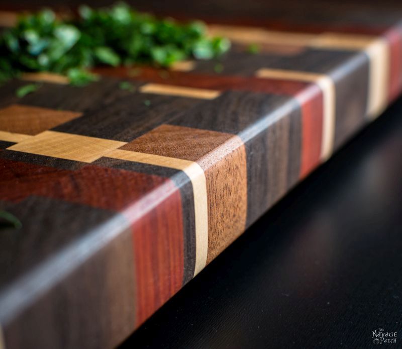 Wooden Cutting Board Medium (end grain)